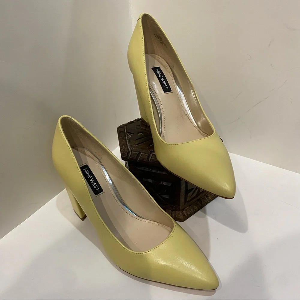 Yellow Block Heel Nine West Cara Pump Heels (Women’s 6.5) - Picture 1 of 12